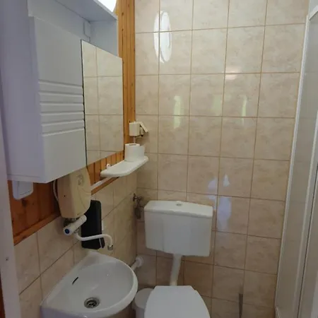 Drewniany Letniskowy *